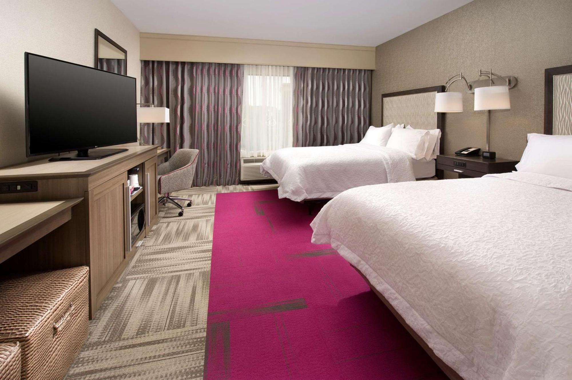 Hampton Inn Louisville East Hurstbourne Экстерьер фото